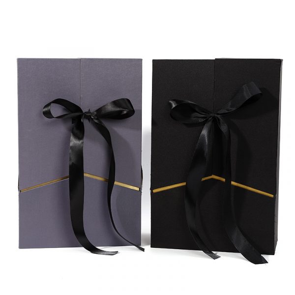Hand Made Flowers Double Door Flap Boxes With Ribbon for Packaging