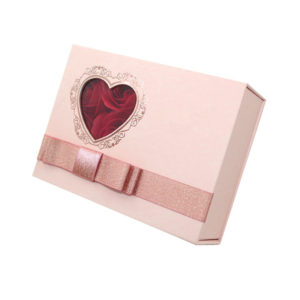 Pink love gift box